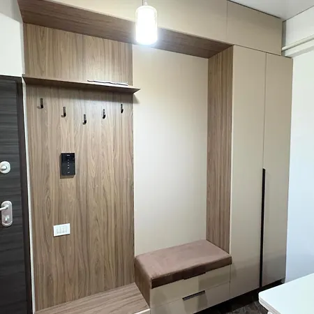 Mamaia Nord 2 דירה